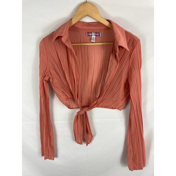 Urban Outfitters Rachel Plisse Crinkle Tie Front Crop Top Size Small - Picture 3 of 7